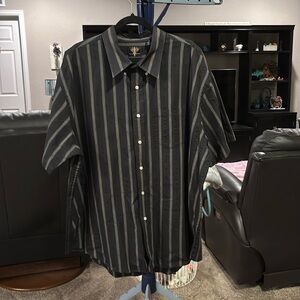Arrow black and tan striped design, short sleeve button-down dress shirt XXL